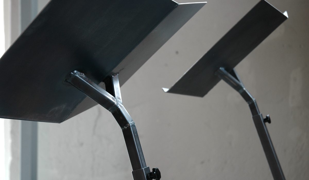 Bladhouder lessenaar boekstatief of muziekstandaard in hoogte verstelbaar